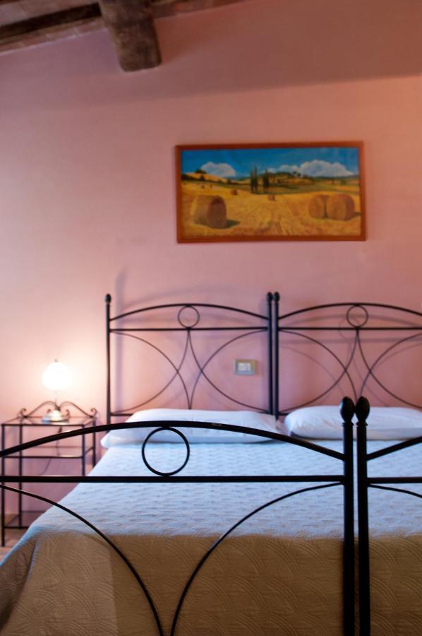 Agriturismo Villa Felice 渥尔特拉 客房 照片